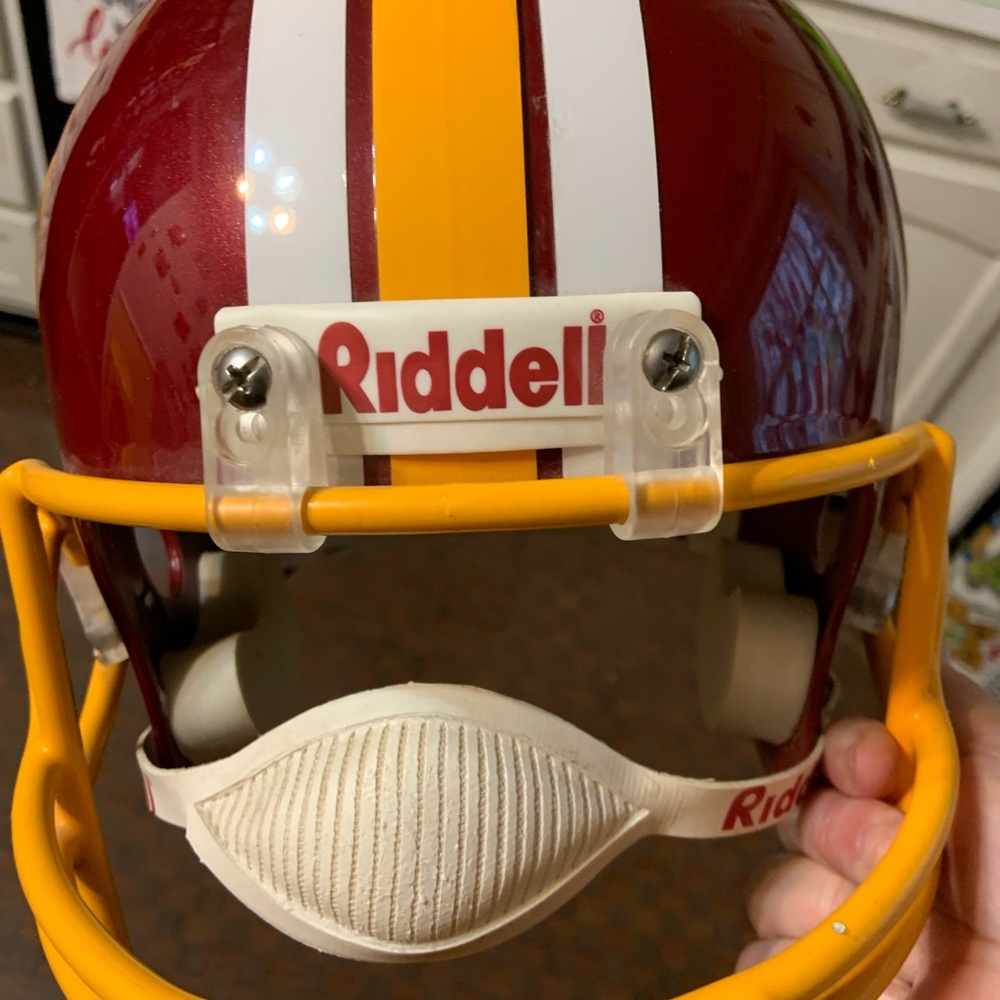 Redskins helmet